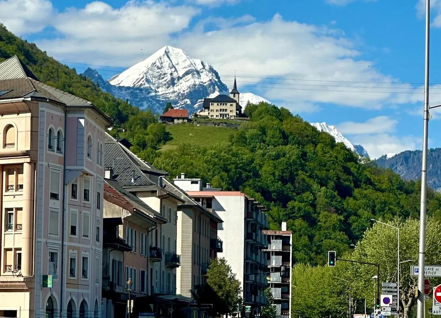Le Refuge T3 Centre Ville 63M2 Pied Des Montagnes Albertville